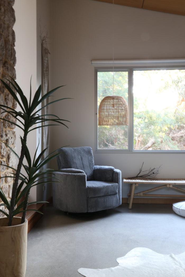 Winter Styling Essentials - Adding Warmth & Layers